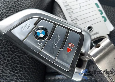 2019 BMW 740I xDrive z USA, uszkodzony, nr VIN WBA7E4C52KGV70006